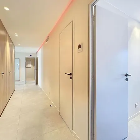 98m2 - Carlton Croisette 3br
